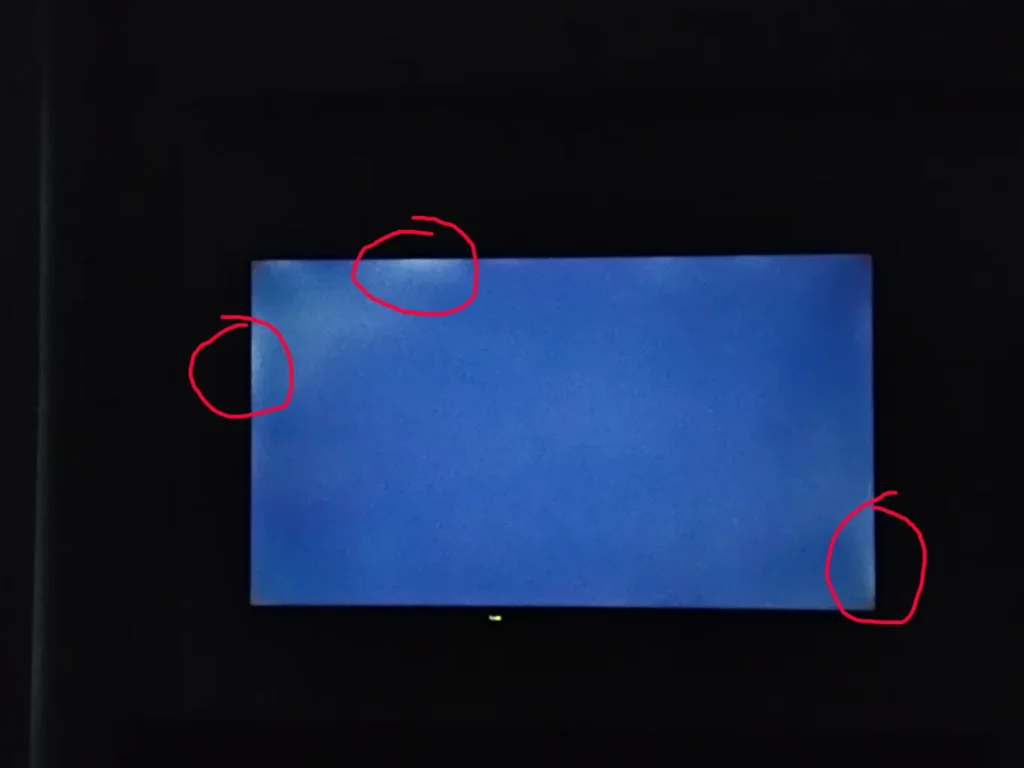 backlight bleed IPS monitor corners