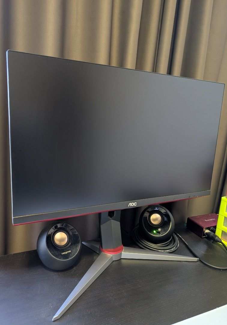 budget 144Hz gaming monitor close-up view panel
