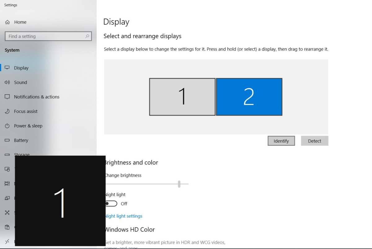 dual monitor display arrangement settings
