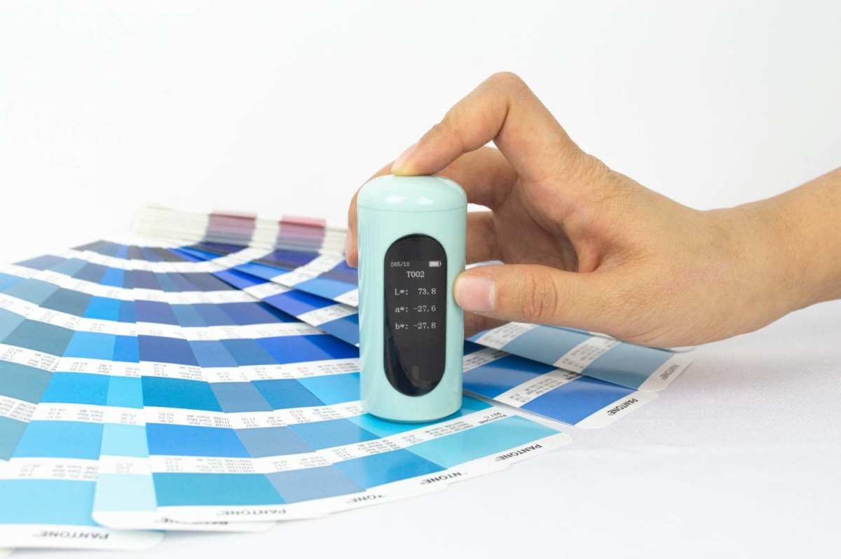 IPS monitor calibration colorimeter