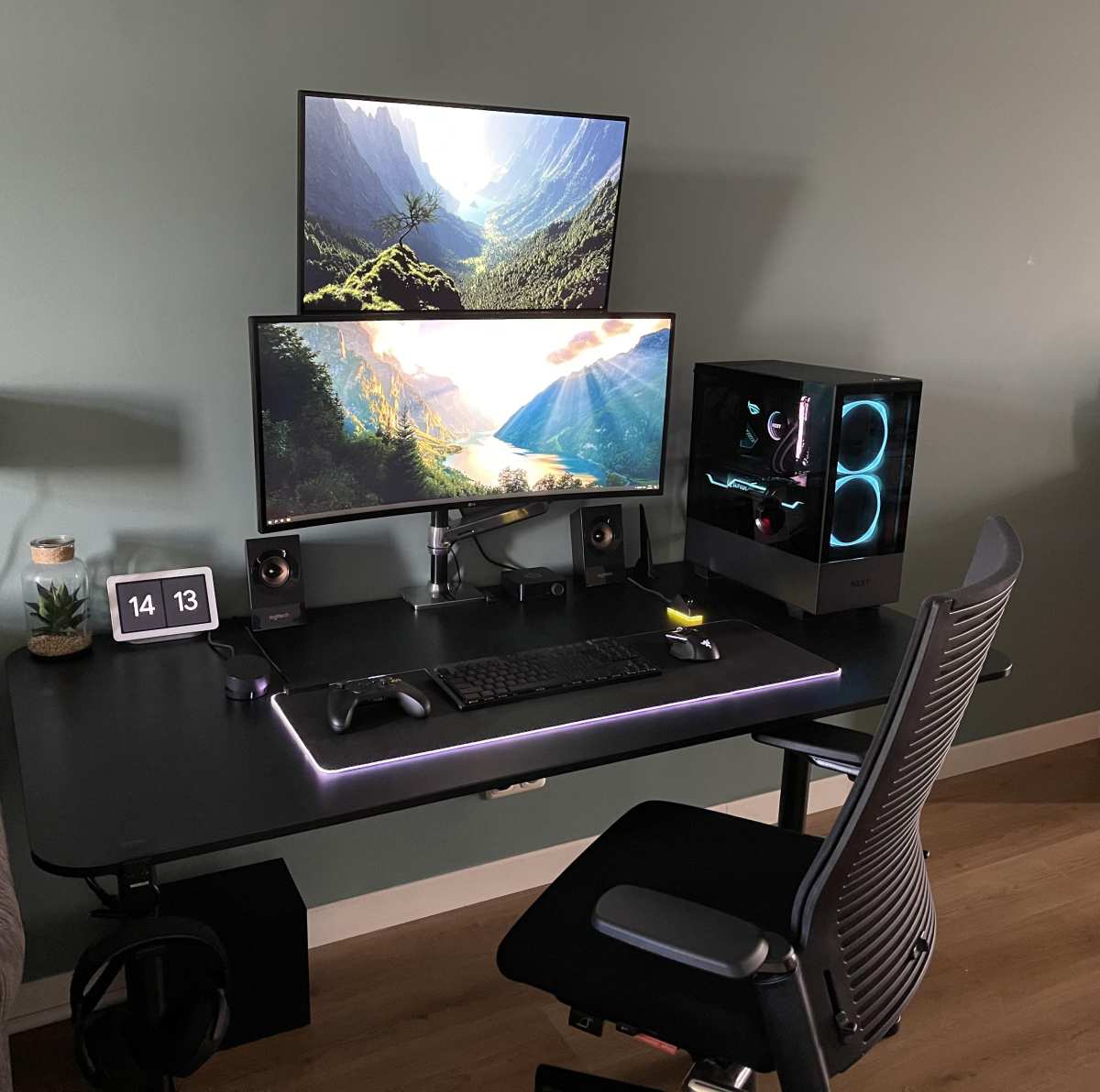 is 27 inch monitor good for spreadsheets
