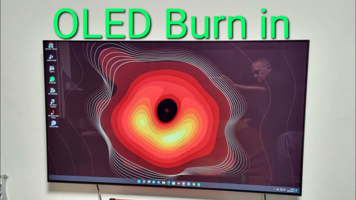 OLED burn-in risk