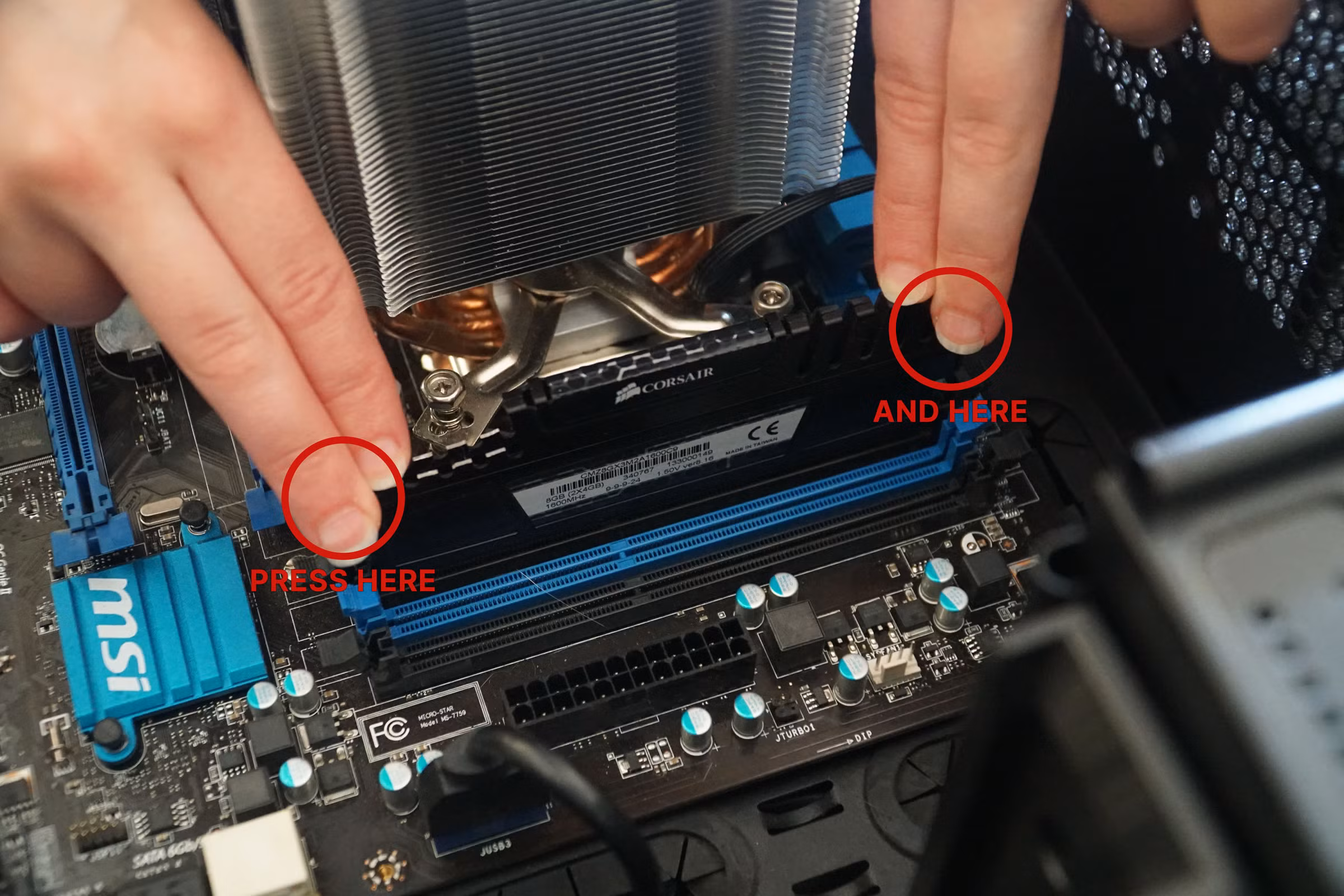 RAM installation angle