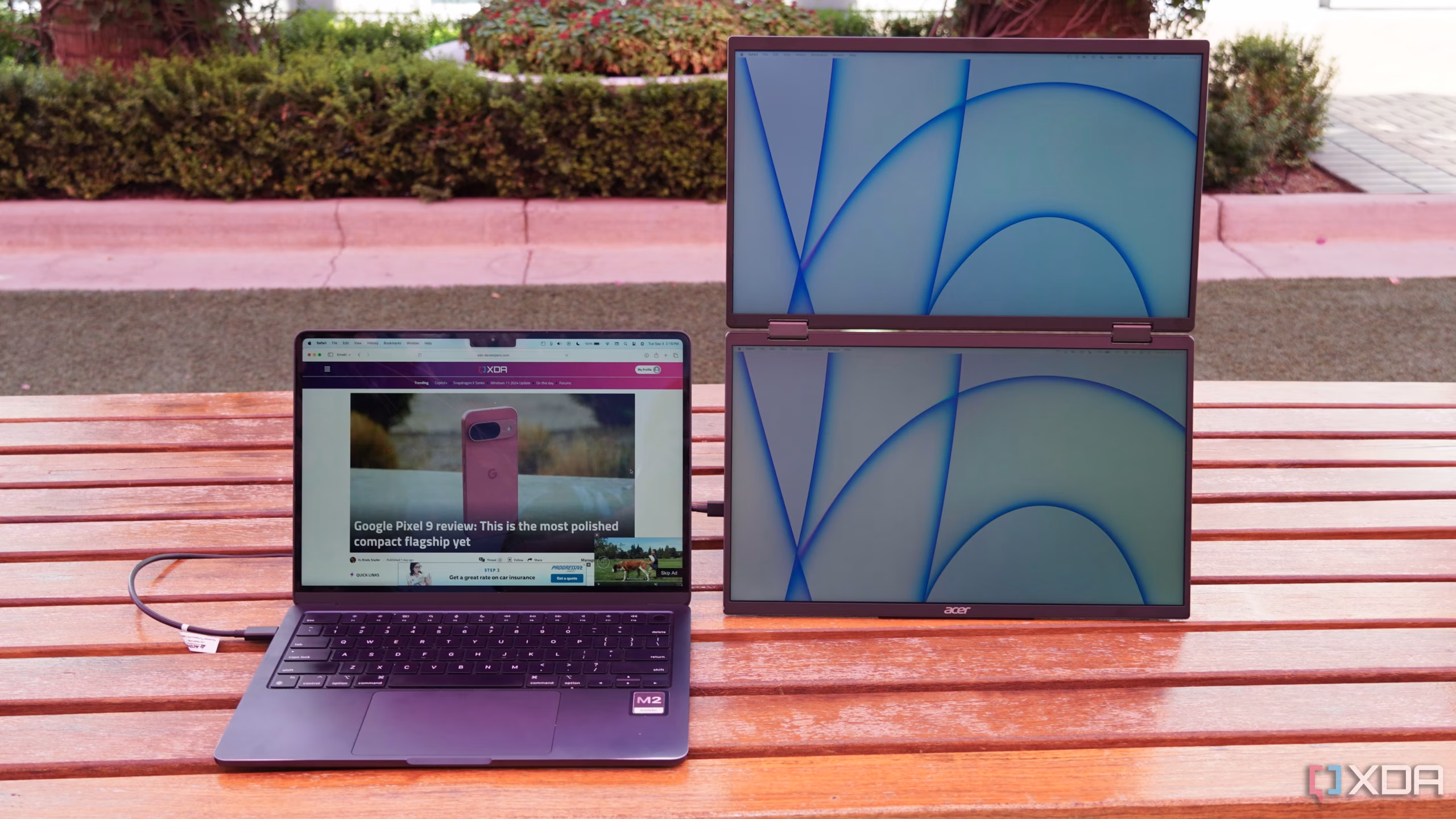 side-by-side comparison battery vs USB-powered portable monitors
