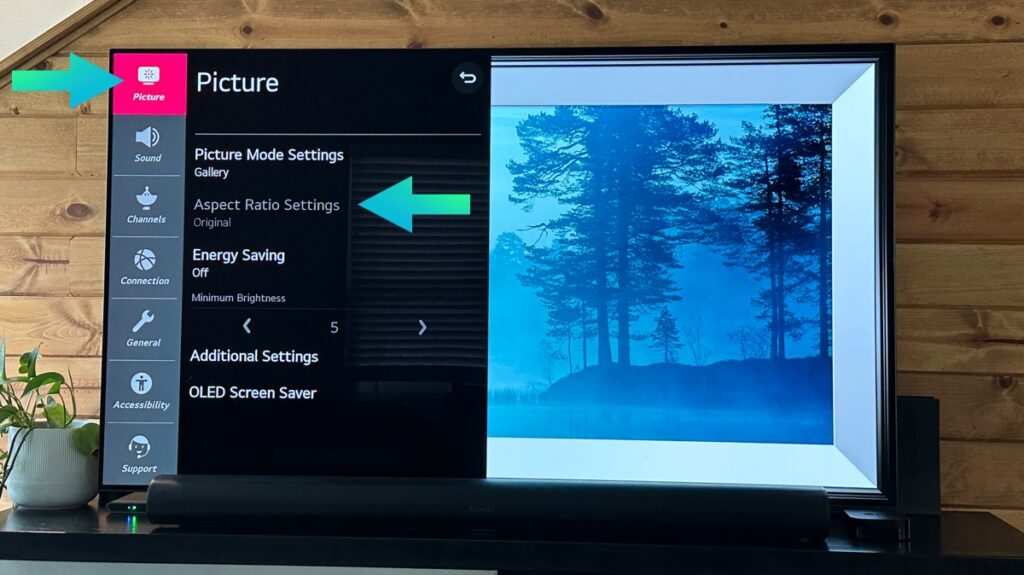TV settings menu with overscan option highlighted