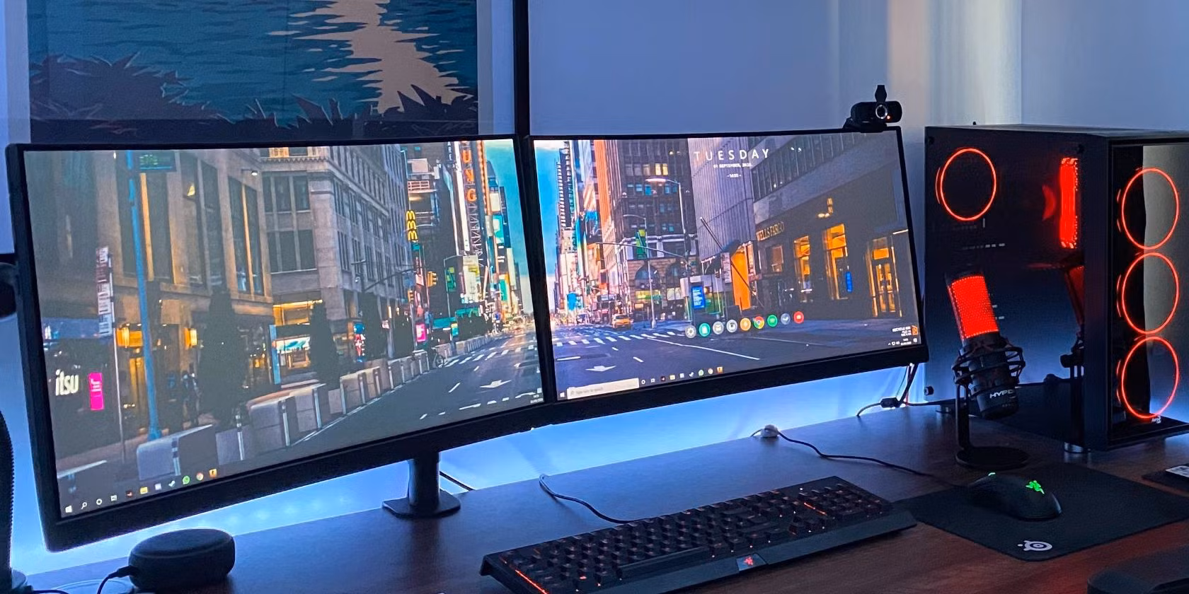 two monitors connected to a single GPU showing extended desktop