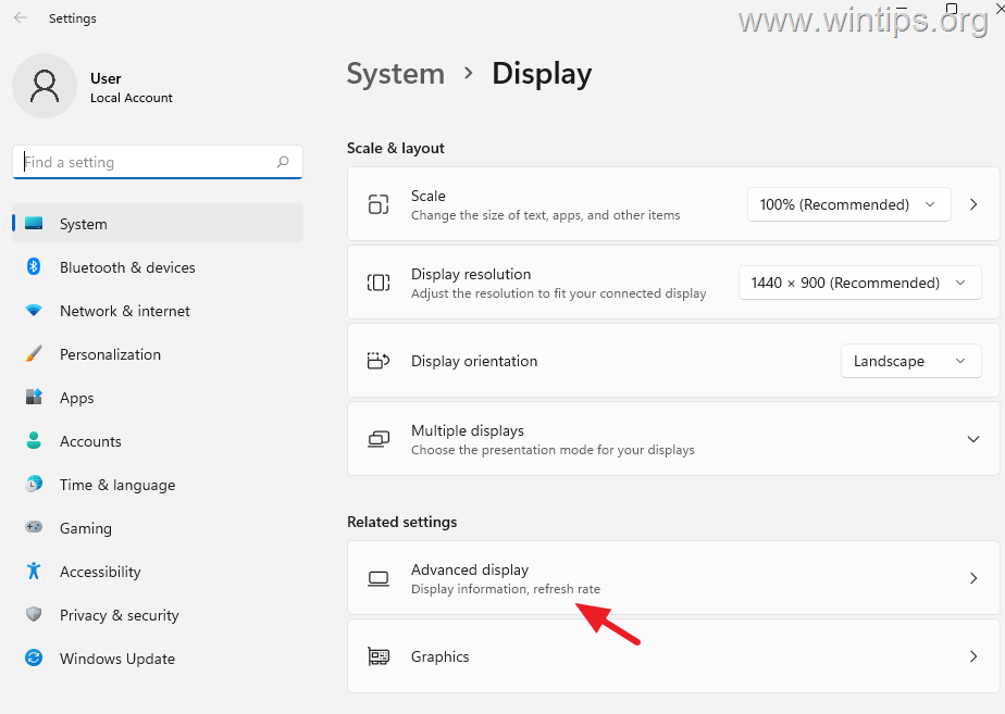 Windows display settings refresh rate