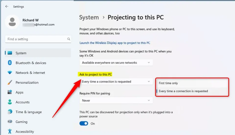 Windows wireless display projection settings