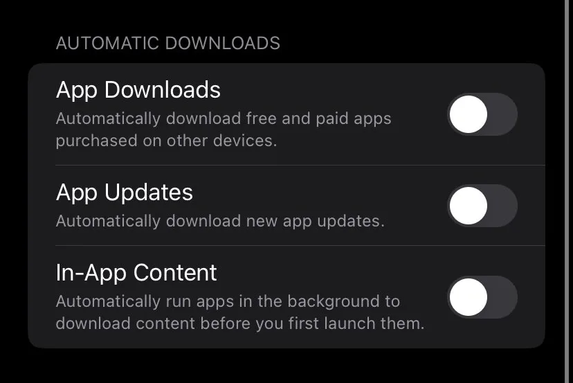 iOS automatic downloads settings