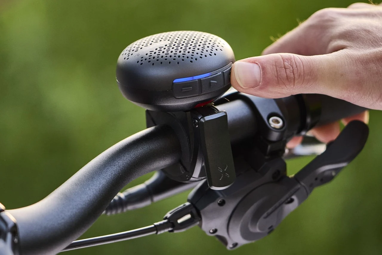 speaker blocking brake cable
