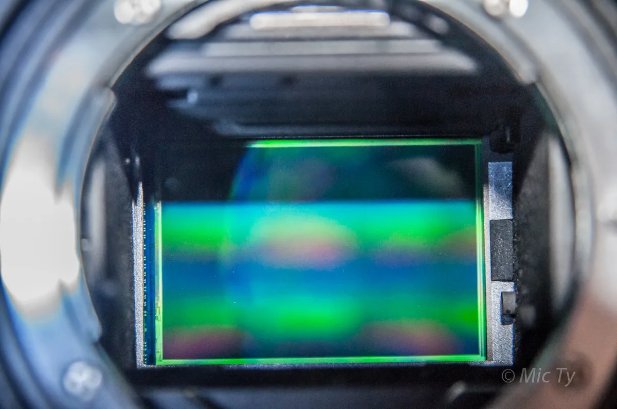 sensor oil spots