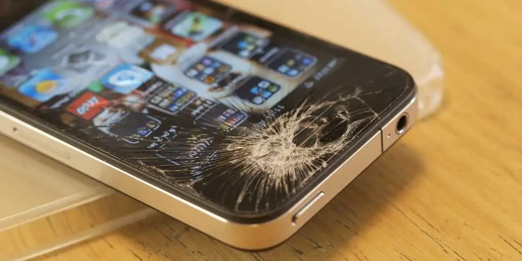 how much to fix iphone 18 screen